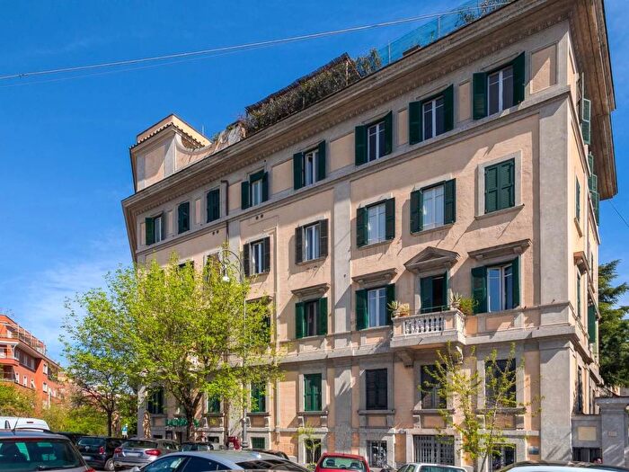 Appartamento bilocale in affitto in Piazza Crati, Africano Villa Chigi, Roma