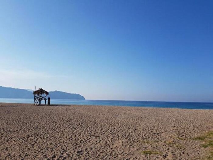 Appartamento trilocale in vendita in Residence Porto Rosa, Furnari