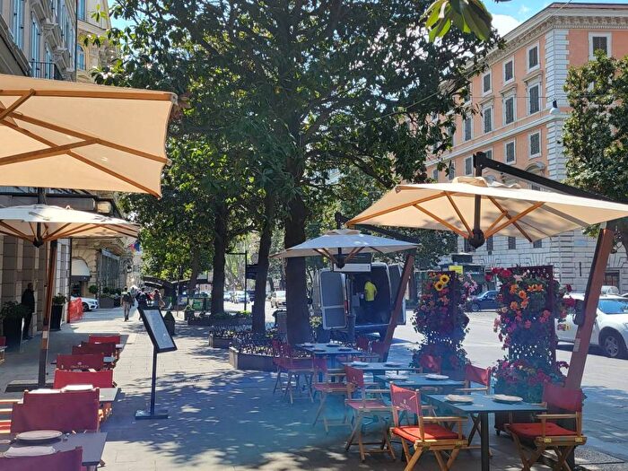 Appartamento bilocale in affitto in Via Vittorio Veneto, Vittorio Veneto, Roma