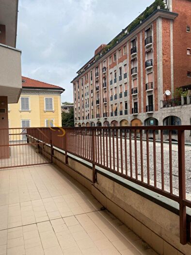 Appartamento trilocale in affitto in Corsico