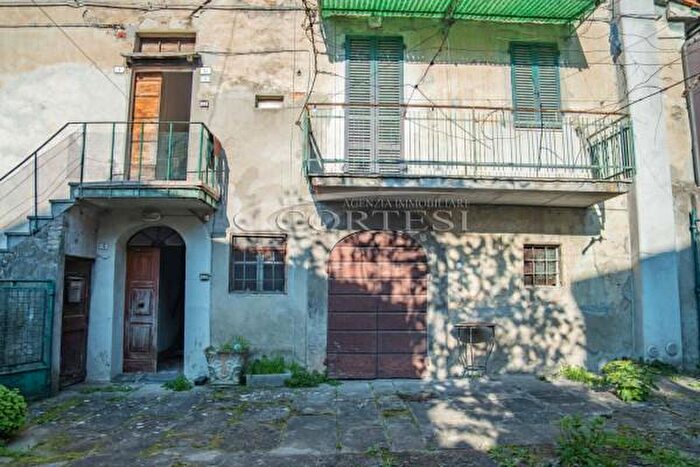 Appartamento con 5 locali in vendita in Via Paal, San Giustino