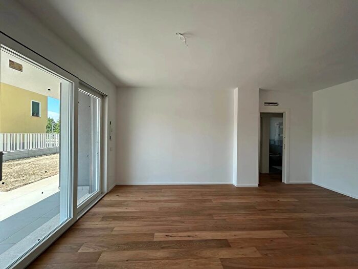 Appartamento con 5 locali in vendita in Padova, Padova