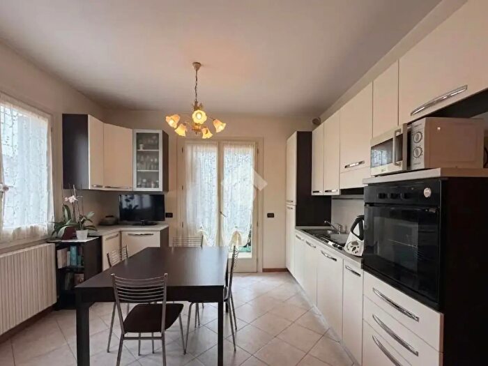 Appartamento bilocale in vendita in Via Privata Breda, Provaglio DIseo