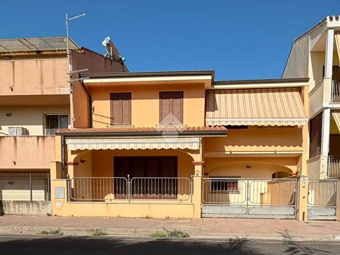 Appartamento bilocale in vendita in Via Cristoforo Colombo, Oristano