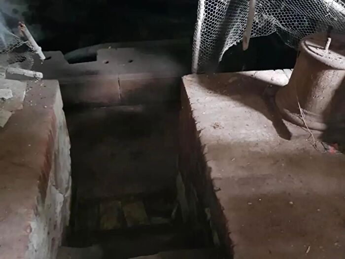 Casa con 6 locali in vendita in Calci