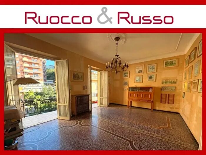 Appartamento con 6 locali in vendita in Via Bernardo Strozzi, Genova