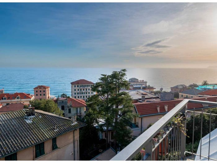 Appartamento quadrilocale in affitto in Via Argonauti, Centro, Varazze