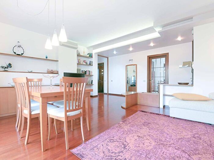 Appartamento trilocale in affitto in Via Indri, Favaro Veneto, Venezia