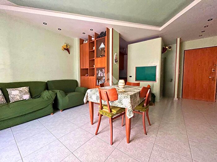 Appartamento trilocale in vendita in Via Gabriele dAnnunzio, San Severo