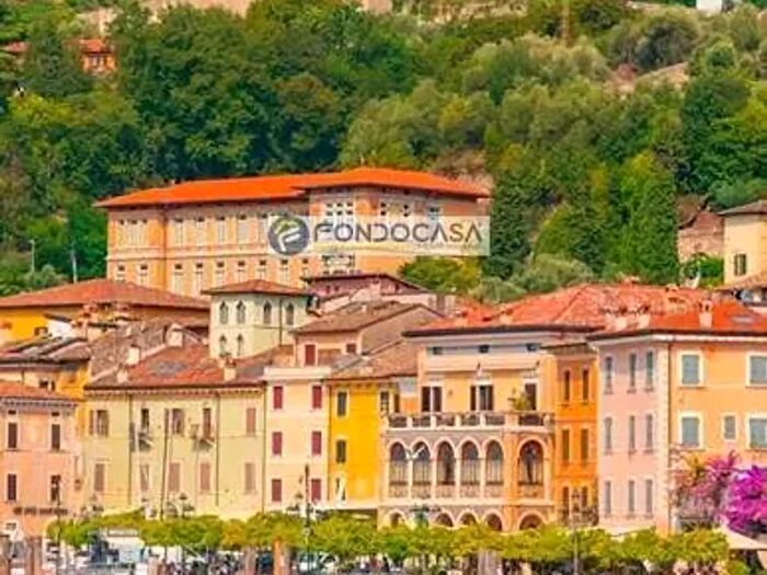 Appartamento bilocale in vendita in Via Valle, Gargnano