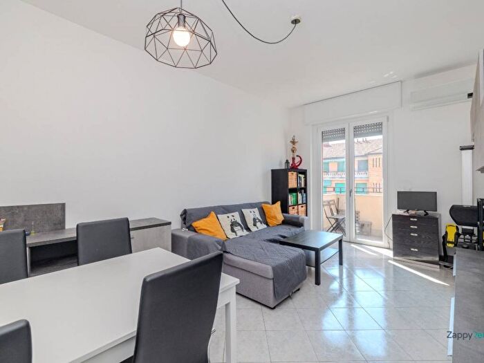 Appartamento bilocale in affitto in Via Carlo Dolci, San Siro, Milano