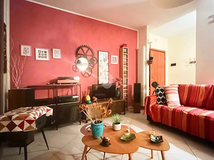 Appartamento trilocale in vendita in Via Stradello Guarda, Molinella