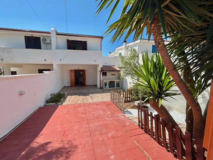 Casa trilocale in affitto in Via Archimede Leporano, Leporano