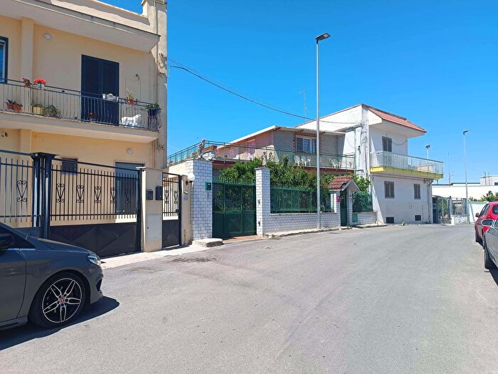 Casa con 7 locali in vendita in Bitonto