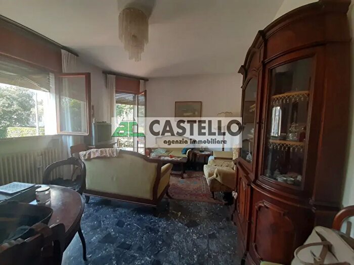 Appartamento con 5 locali in vendita in Via San Pio X, Abano Terme