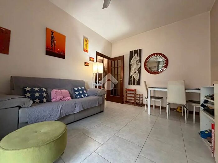 Appartamento bilocale in vendita in Via della Fornace, Pessano Con Bornago