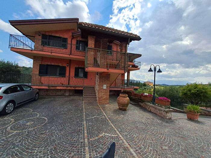 Appartamento trilocale in affitto in Via Rotabile, Boville Ernica