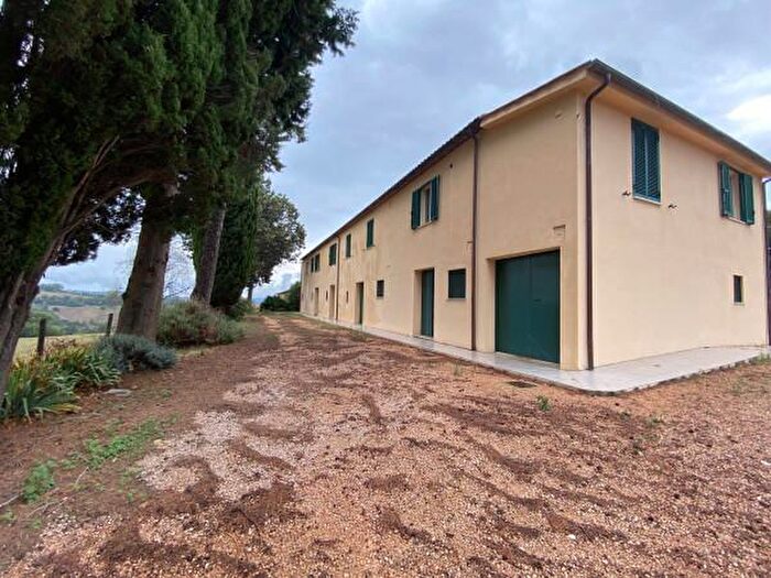 Casa con 6 locali in vendita in Manciano