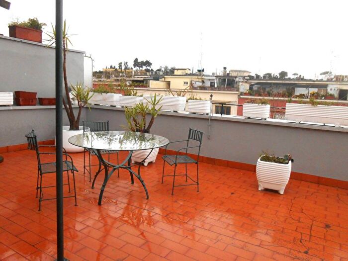 Casa bilocale in affitto in Via Cipro, Cipro, Roma