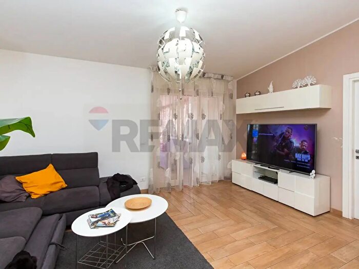 Appartamento quadrilocale in vendita in Via Lenin, Misterbianco