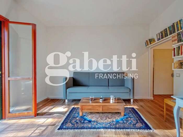 Appartamento quadrilocale in vendita in Via dei Casamorata, Firenze