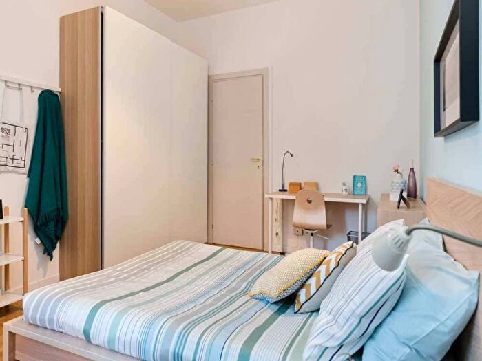 Appartamento con 5 locali in affitto in Via dei Mandorli, Centro, Cesano Boscone
