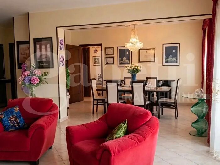 Appartamento con 5 locali in vendita in Rovigo Via Verdi, Rovigo