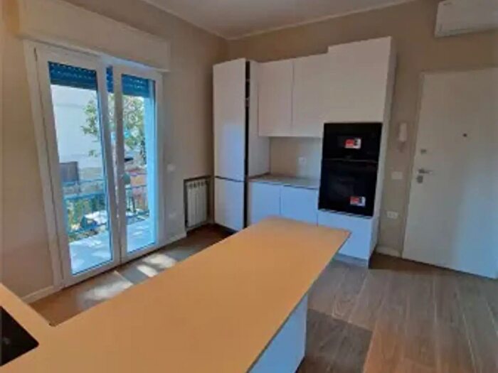 Appartamento con 5 locali in vendita in Via Sandro Pertini, Forte Dei Marmi