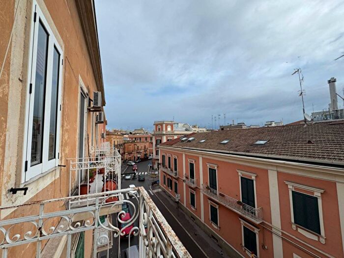 Appartamento trilocale in affitto in Via Lucana, Centro, Matera