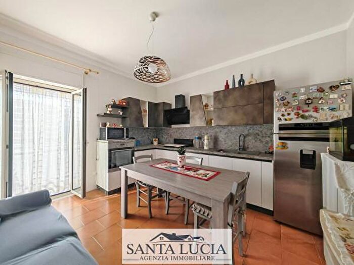 Appartamento con 6 locali in vendita in Via Francesco Guicciardini, Canicatti