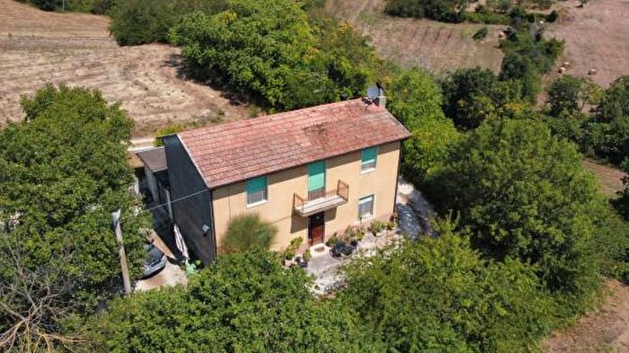 Casa quadrilocale in vendita in Contrada Zenna, San Marco Dei Cavoti