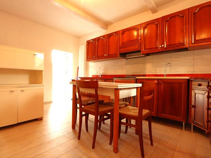 Casa con 5 locali in affitto in Viale Trieste, San Francesco, Vicenza