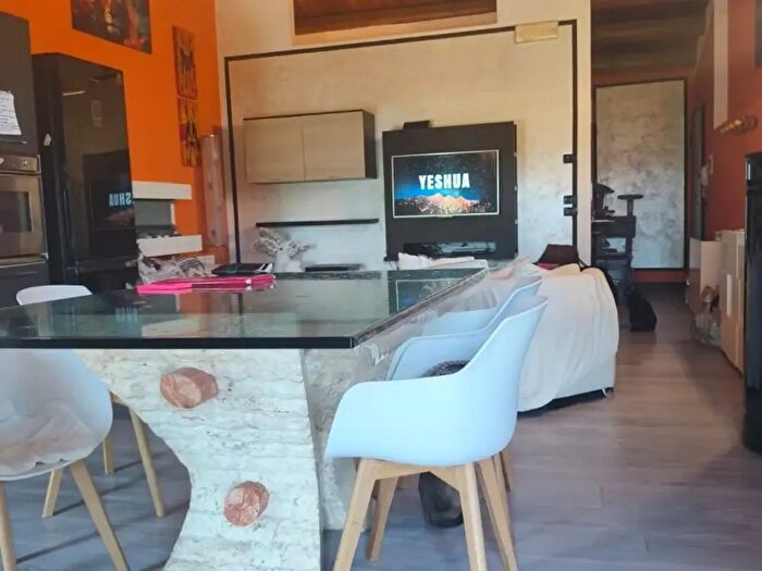 Appartamento con 6 locali in vendita in Via Marello, Nanto