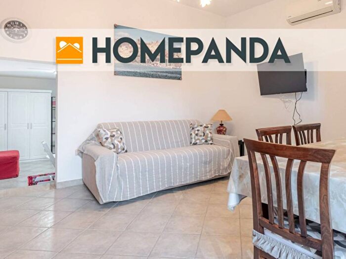 Casa trilocale in affitto in Via Arcivescovo Piovella, Dolianova