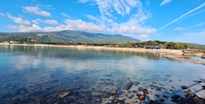Casa quadrilocale in vendita in Campo NellElba