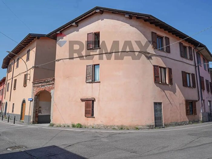 Casa con 6 locali in vendita in Via San Giovanni Bosco, Arcene