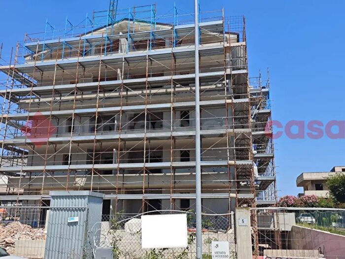 Appartamento trilocale in vendita in Via Spataro Snc, Tortoreto