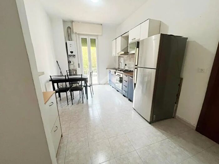 Appartamento bilocale in vendita in Via Giuseppe Mazzini, Locate Varesino