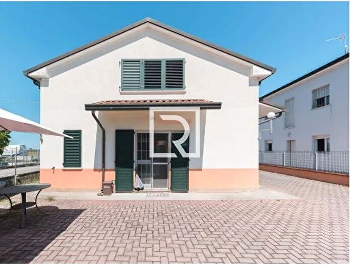 Casa trilocale in vendita in Bollana a Cervia, Cervia