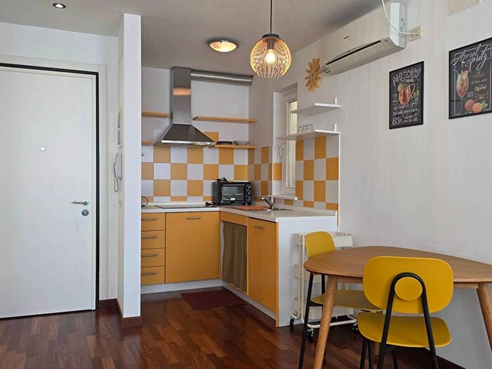 Appartamento bilocale in affitto in Via della Torretta, Città Vecchia, Trieste