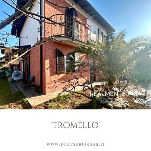 Casa quadrilocale in vendita in Via Tricolore, Tromello