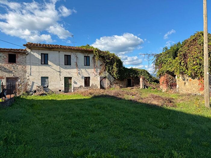 Casa con 5 locali in vendita in Via Margine del Bassetti, Ponte Buggianese