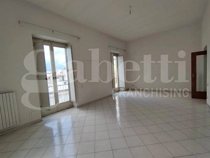 Appartamento con 5 locali in vendita in Via Anfiteatro Marmoreo, Nola