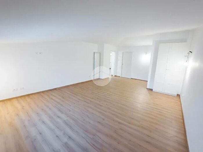 Appartamento quadrilocale in vendita in Via Mirone, Volpiano
