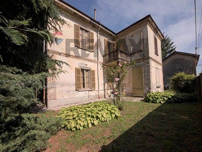 Case in Vendita e in Affitto - 3