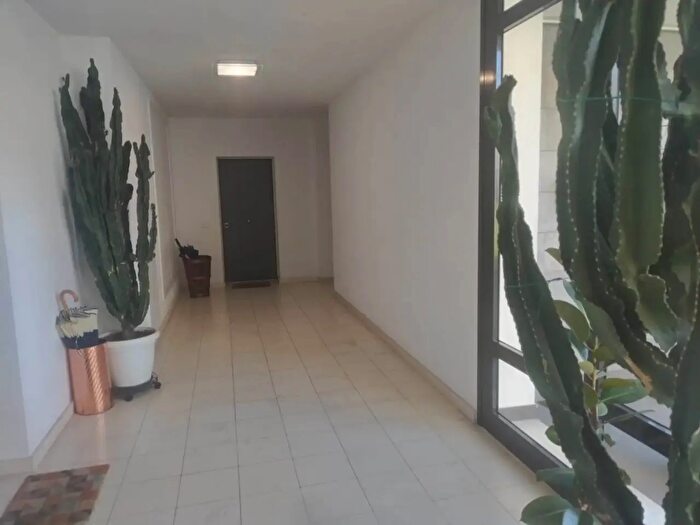 Appartamento trilocale in affitto in Firenze