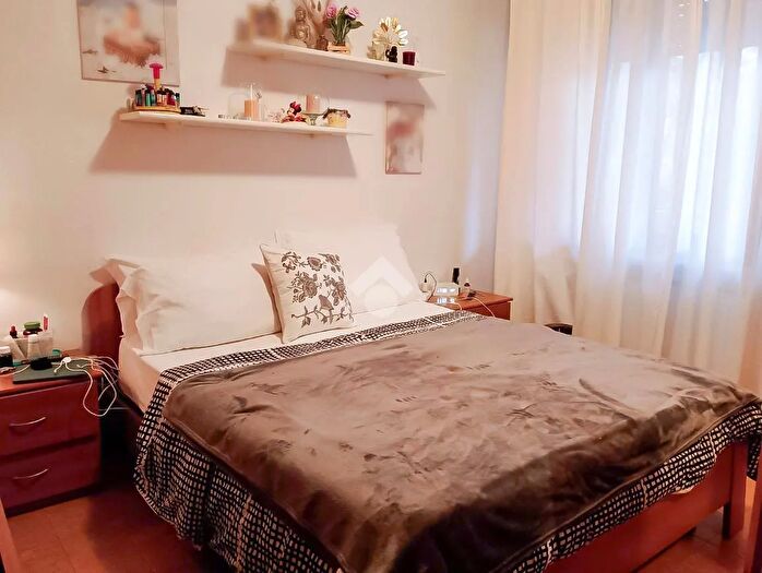 Appartamento quadrilocale in vendita in Via Pisa, Massa