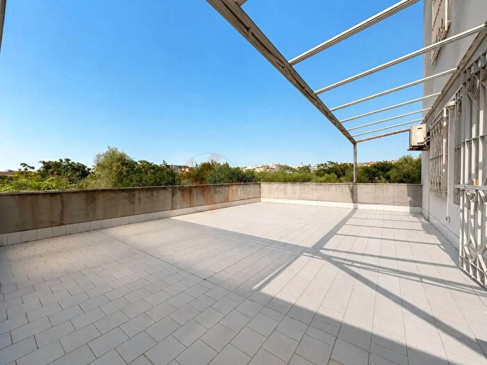 Appartamento con 5 locali in vendita in Via Vincenzo Bellini, Sassari