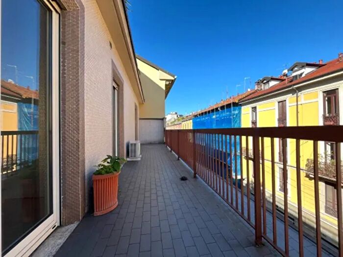 Appartamento bilocale in affitto in Via Alfredo Albertini, Milano