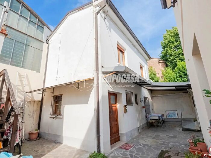 Appartamento trilocale in vendita in Via Martiri della Libertà, Massa Lombarda